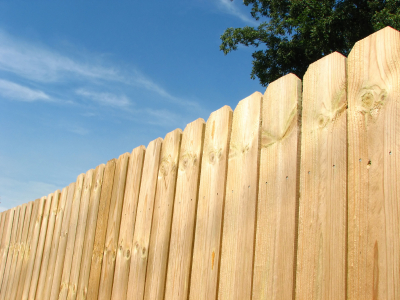 Vinyl vs wood fence cleaning moyock nc how to keep each looking new longer